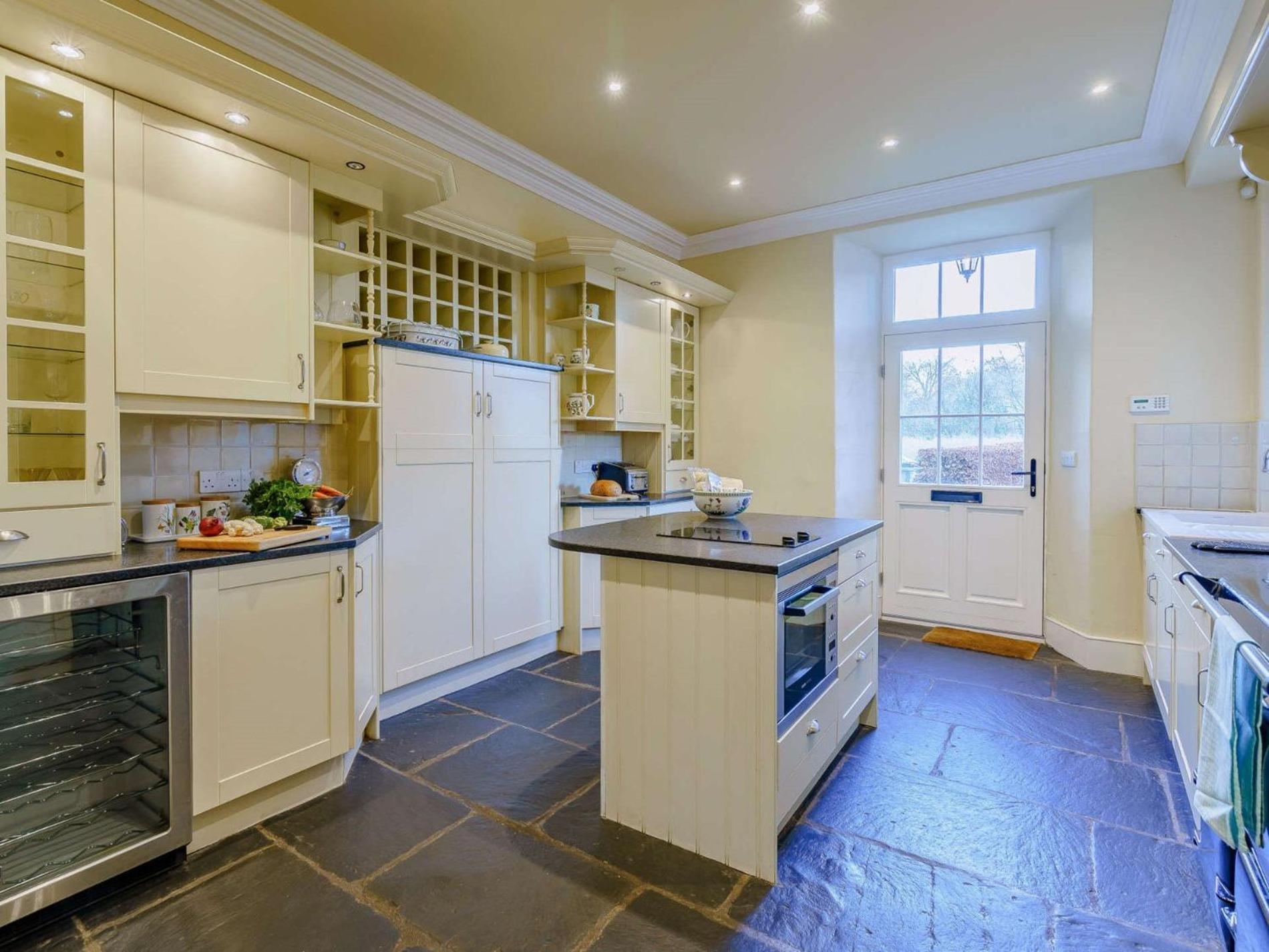 4 Bed In Hawkshead Village Llh03 ภายนอก รูปภาพ